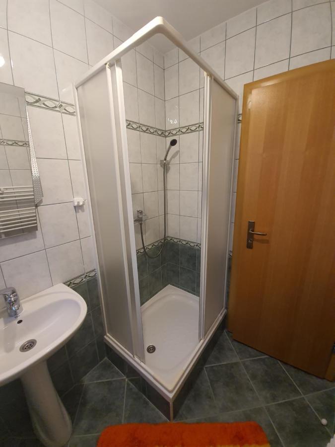 Appartamento Apartman M. Rados Kupres  Esterno foto